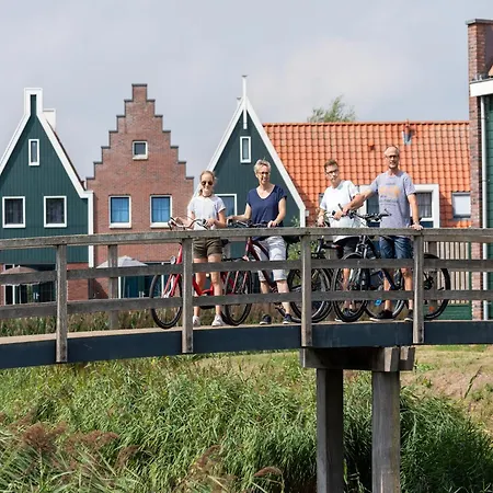 Restyled On The Markermeer Hébergement de vacances