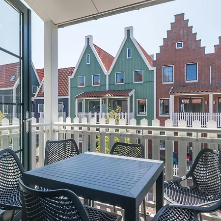 Vakantiehuis Restyled On The Markermeer Volendam