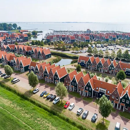 Casa vacanze Restyled On The Markermeer *